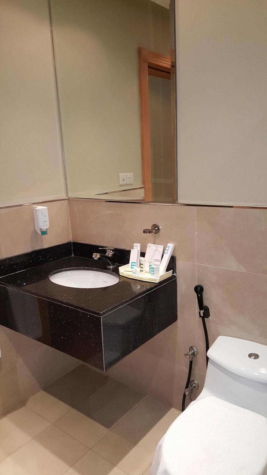 Milan Deluxe Suites Ель-Хубар Екстер'єр фото